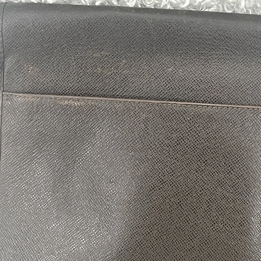 Louis Vuitton Taiga Roman Leather Messenger Bag.